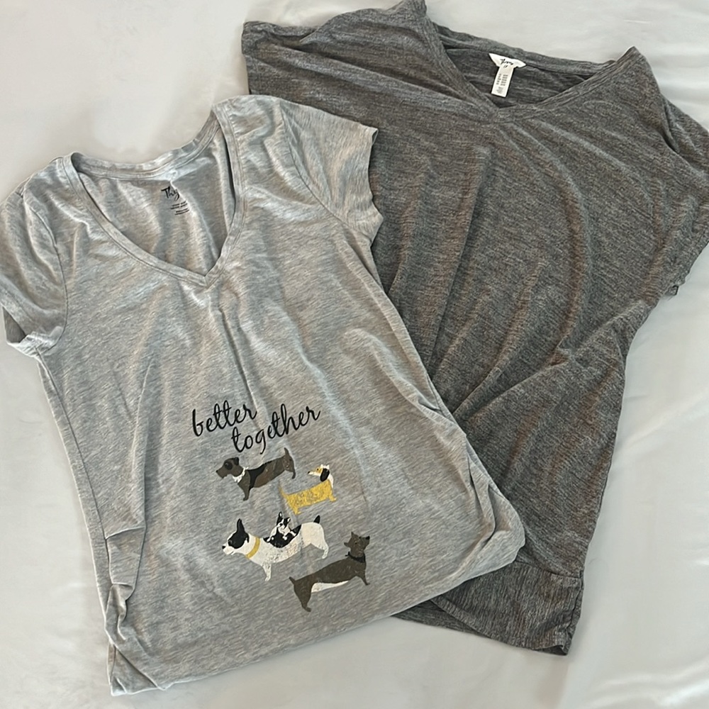 ⭐️Host Pick ⭐️Thyme Maternity Tshirts XS